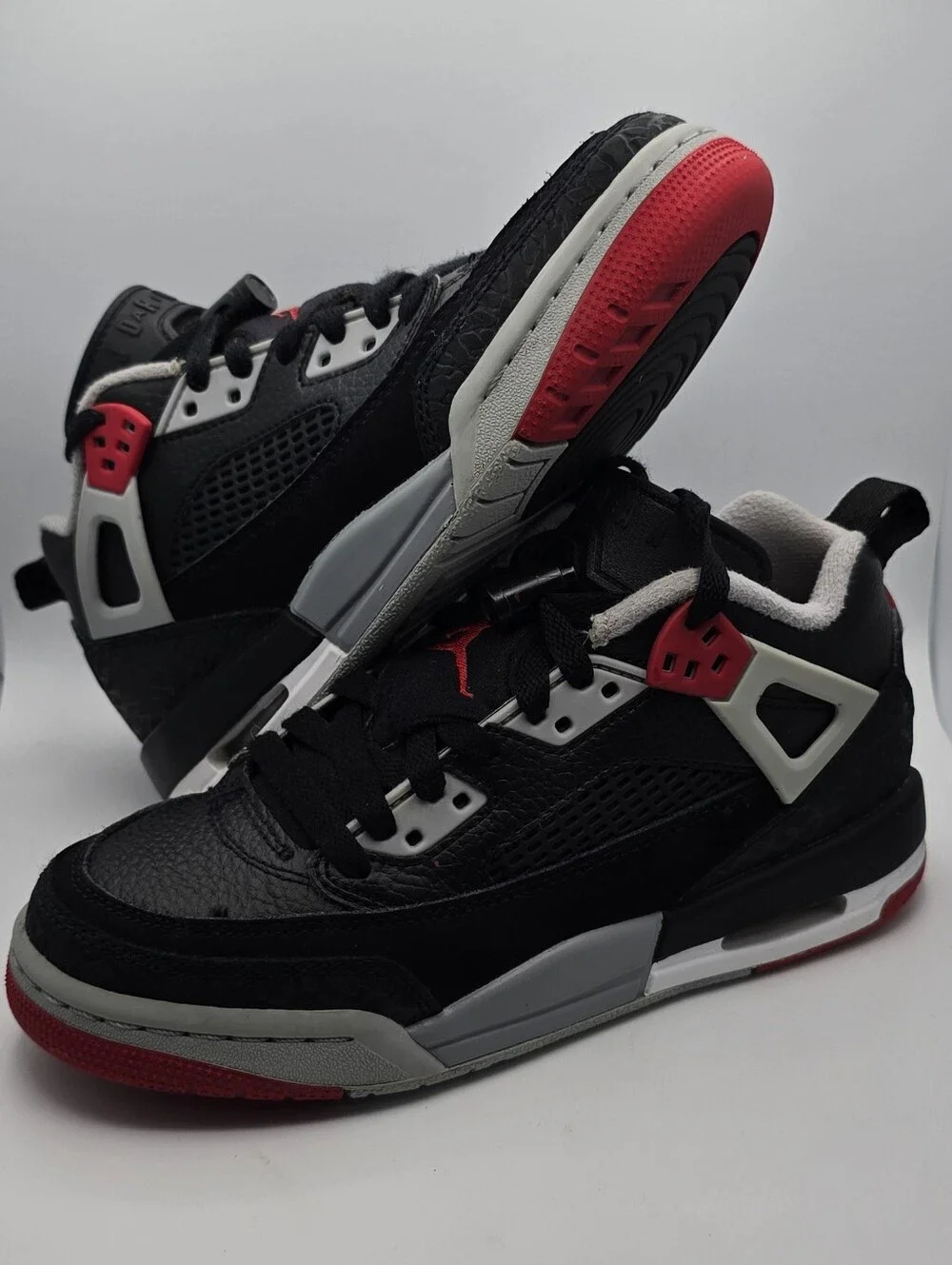 Jordan sporty sneakers