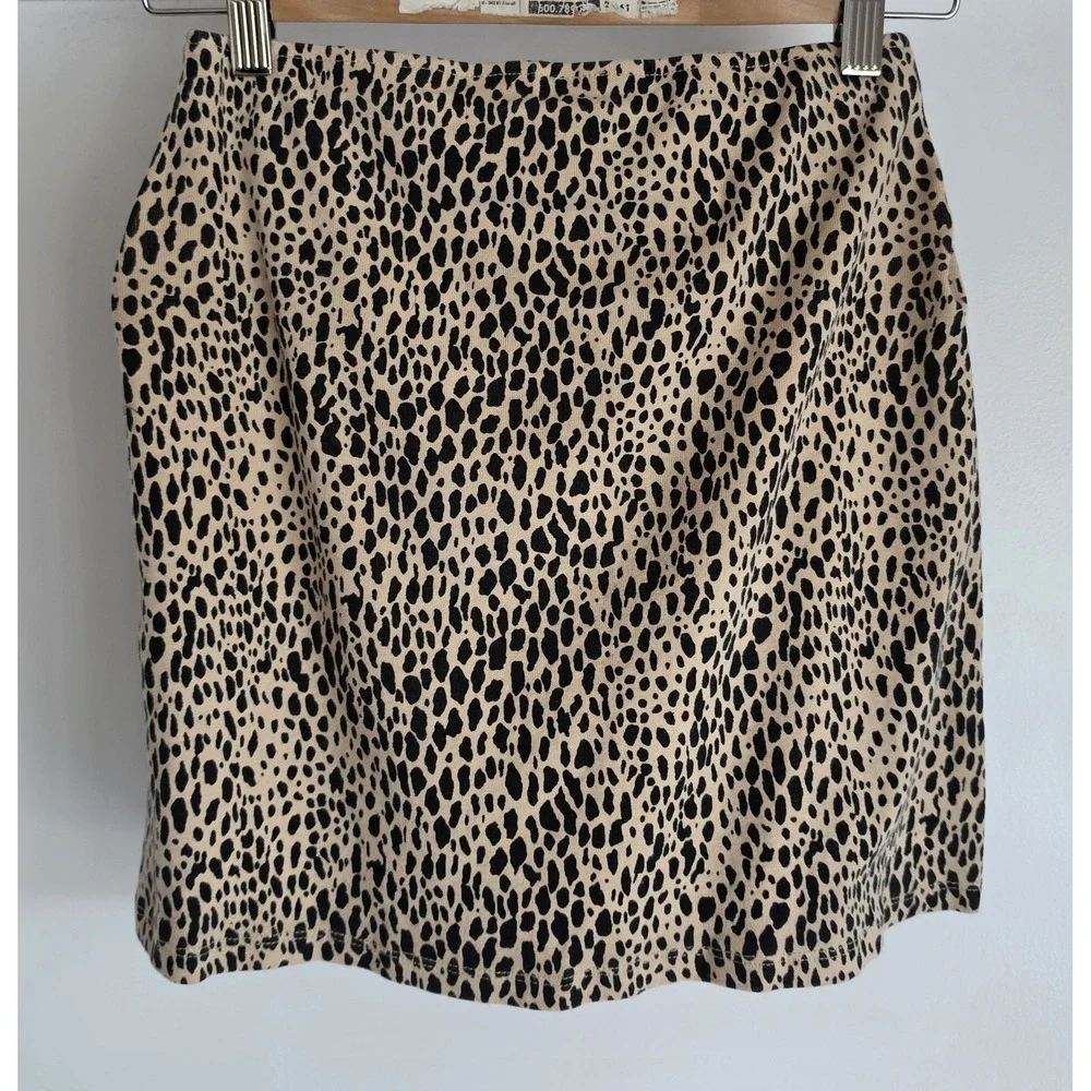 Brandy Melville Cotton Mini Skirt Leopard Print Beige Black A-line Lightweight