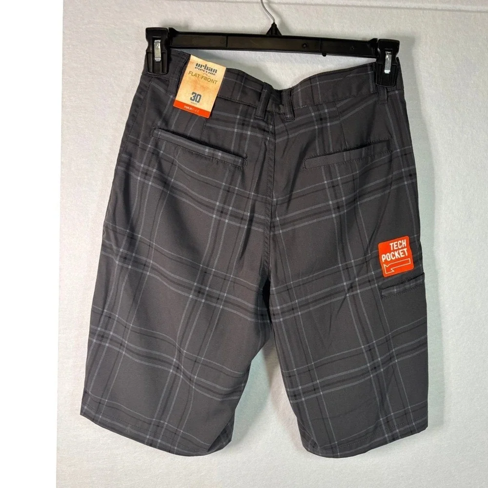 Urban Pipeline MaxFlex Mens 30 Pepper Plaid Flat Front Shorts‎ Tech Pocket NWT