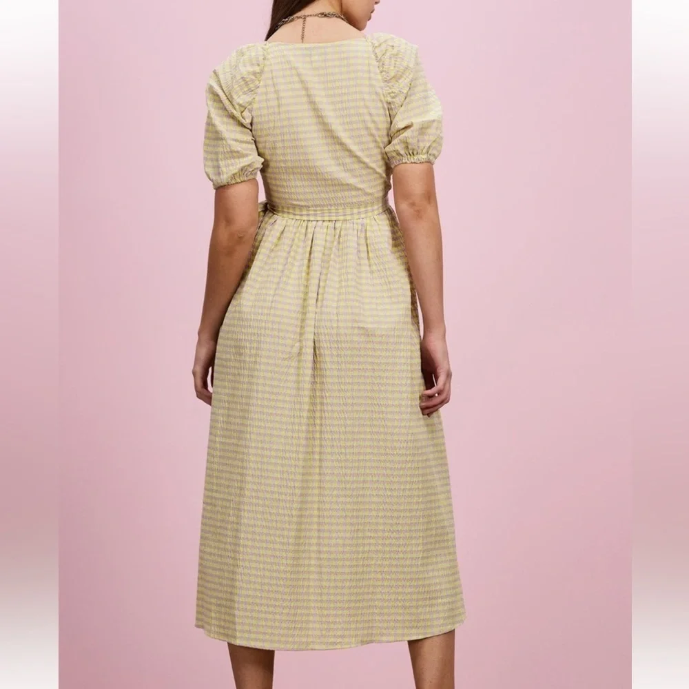 Topshop description high