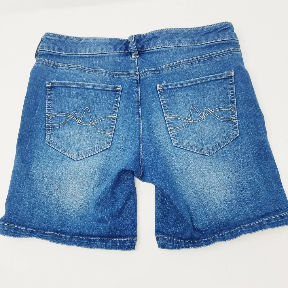 New York &‎ Company women 4 denim jeans shorts