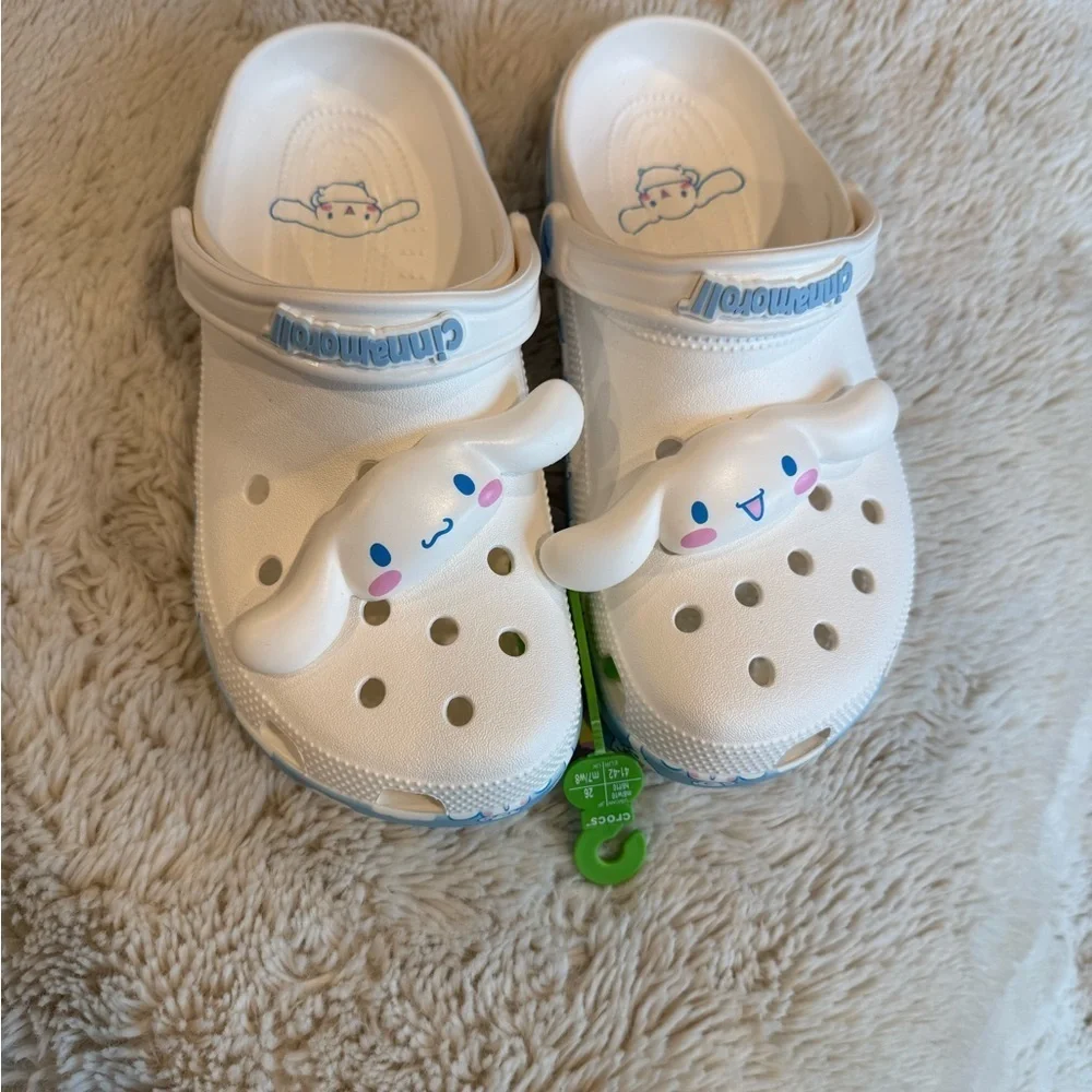 N/A crocs cinnamoroll