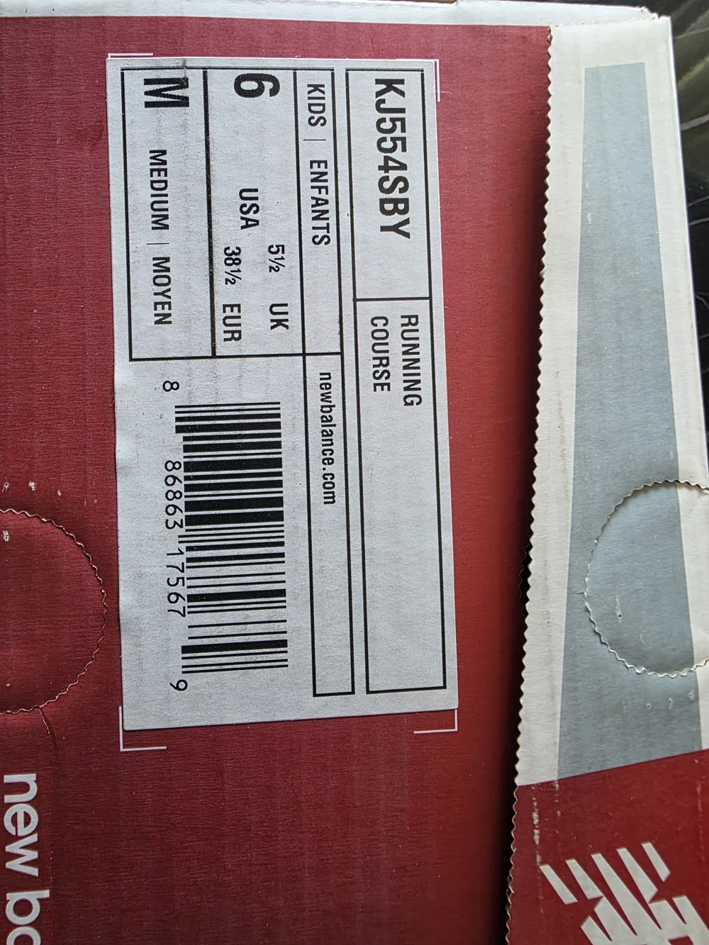 New Balance sides sole upper