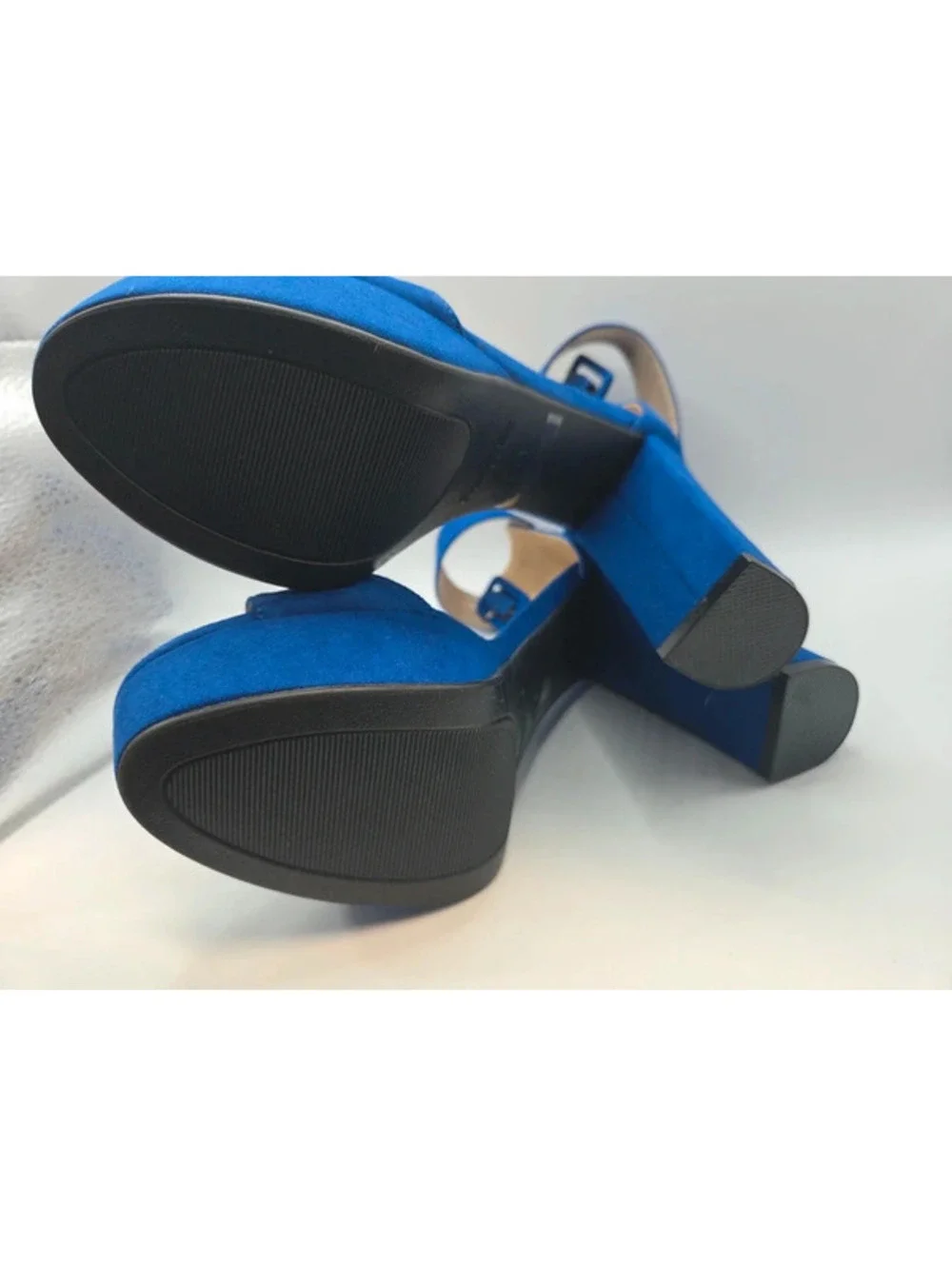 Dream Pairs brand dream