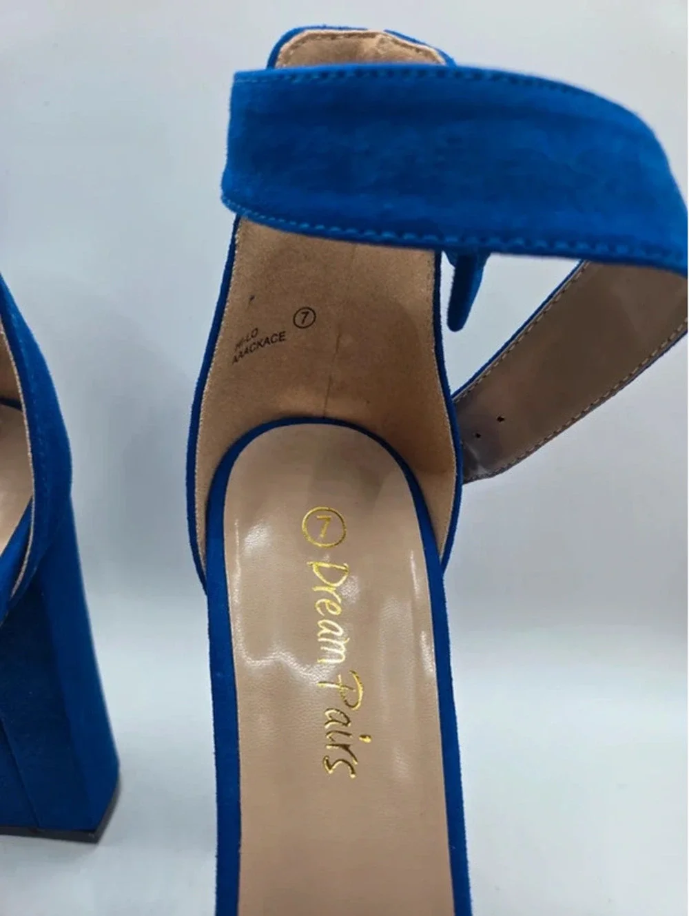 Dream Pairs brand dream