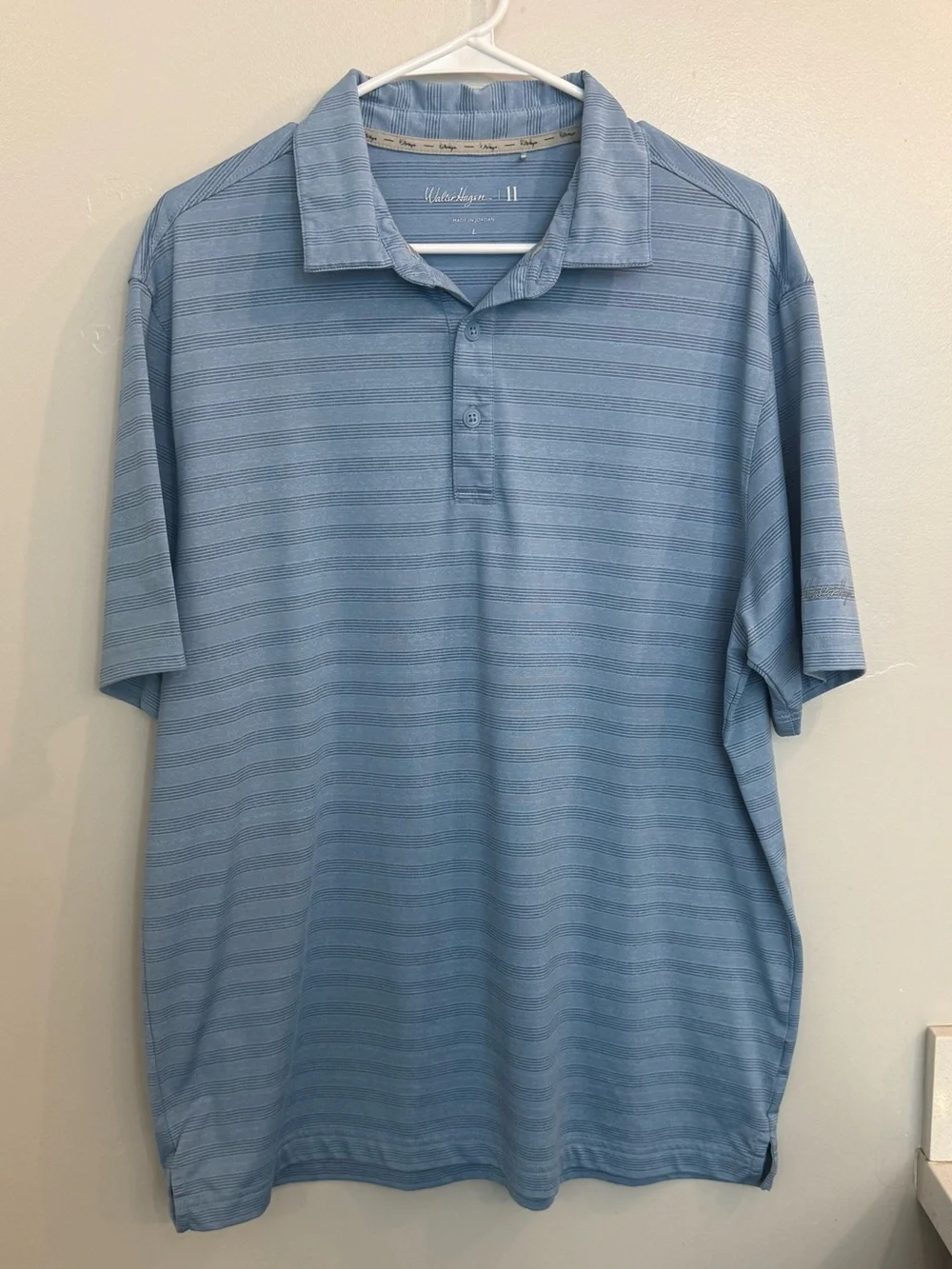 Walter Hagen Men’s Light Blue Short Sleeve Golf Shirt