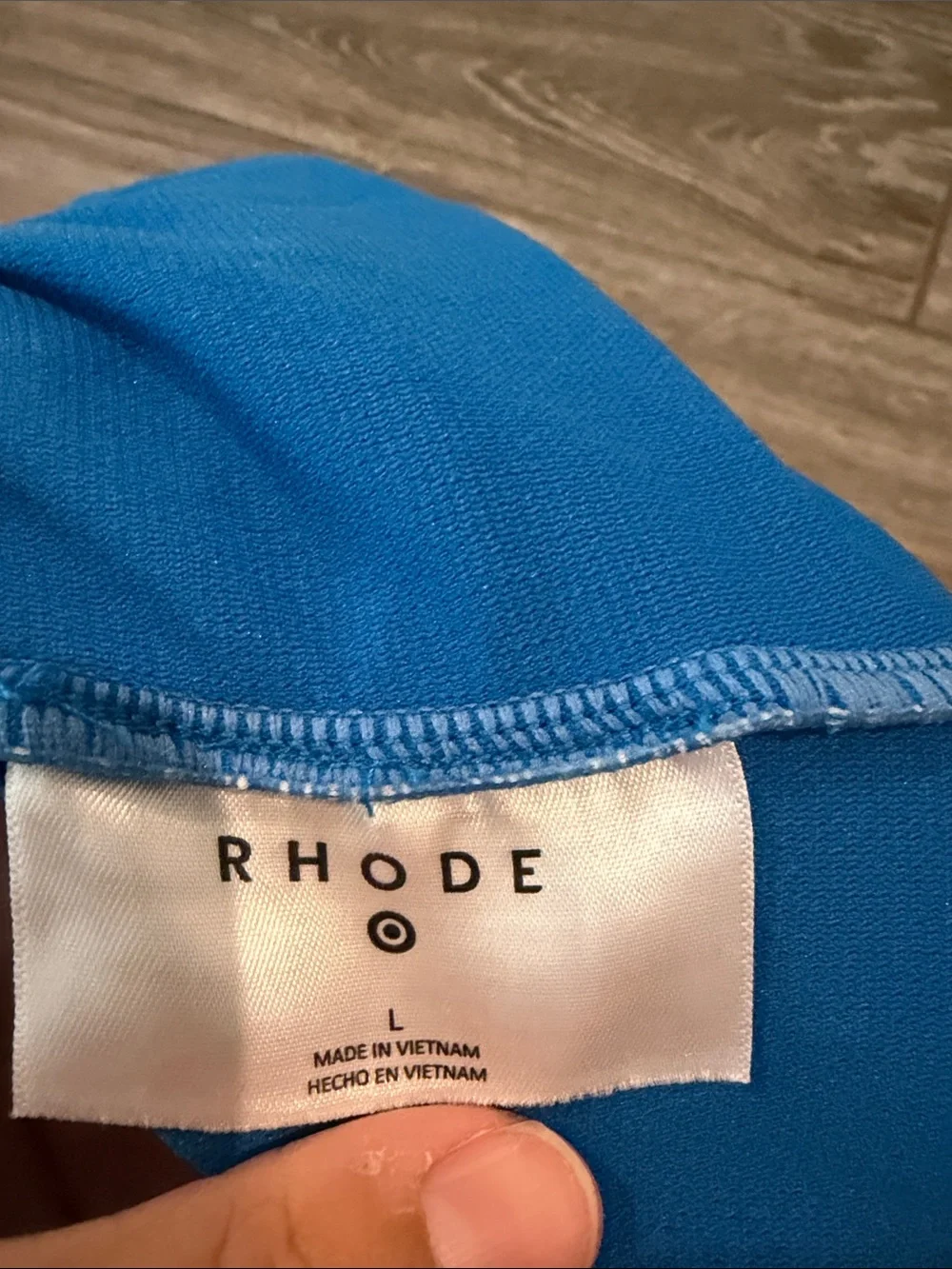 RHODE sleek one