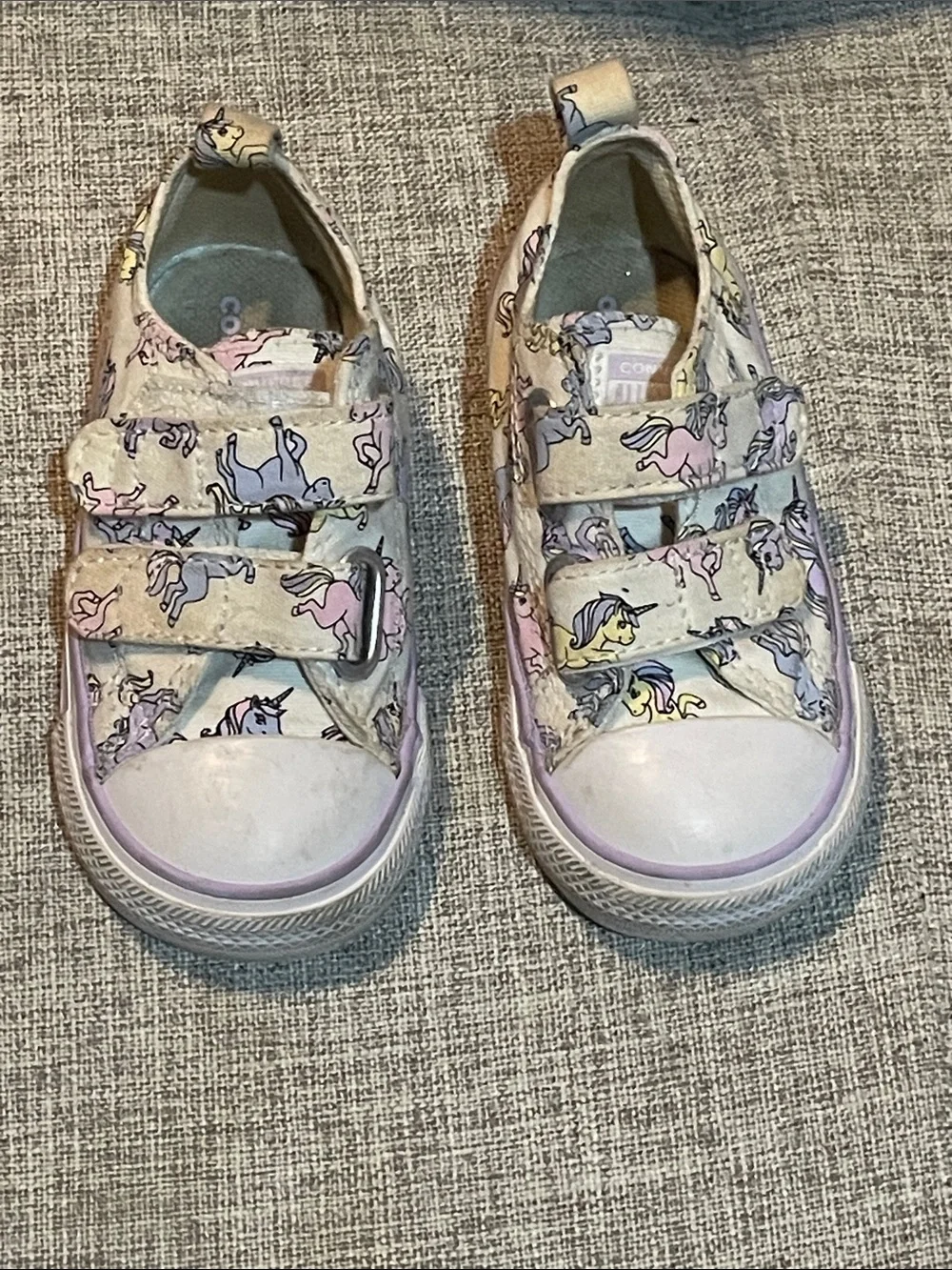Converse these adorable