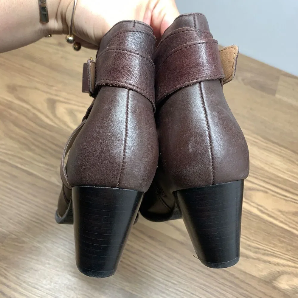 Vionic trinity boots