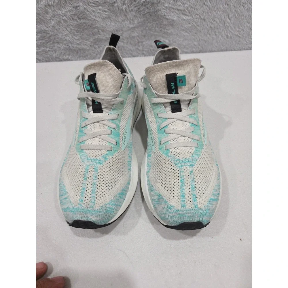 Brooks bedlam women