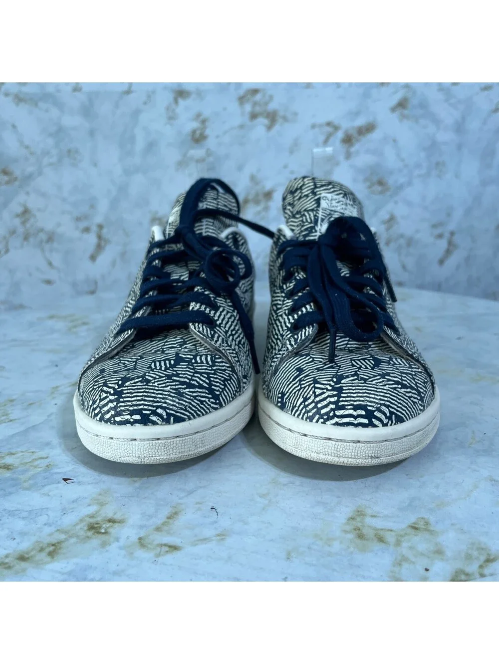 adidas midsole discoloration