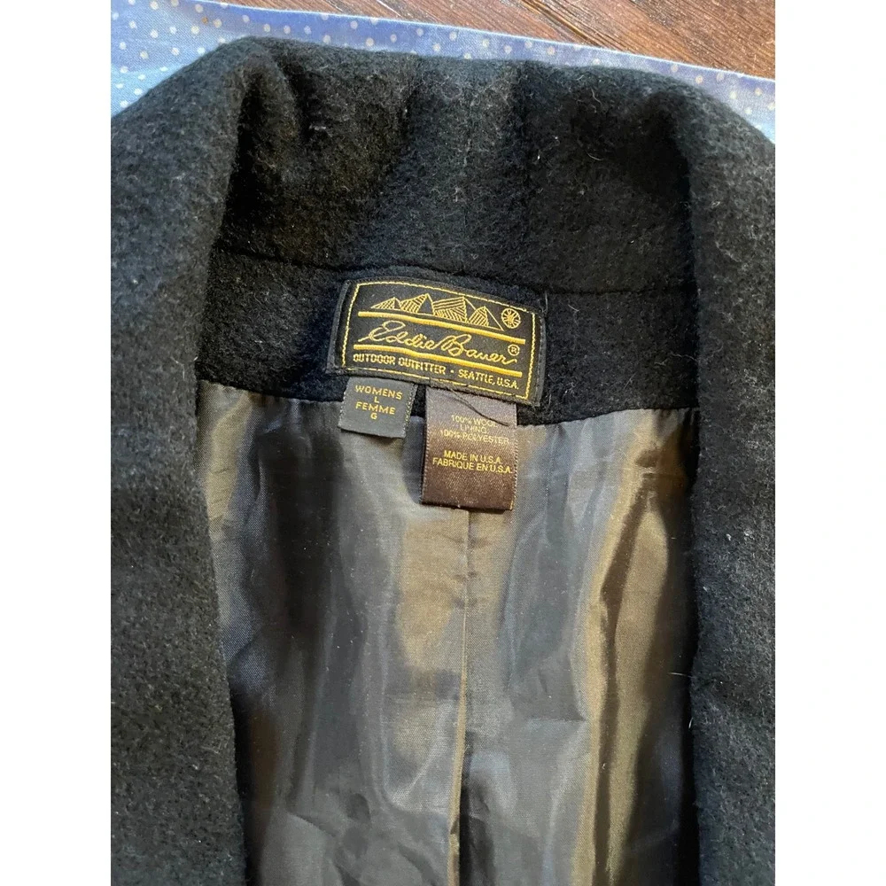 Eddie Bauer discover timeless