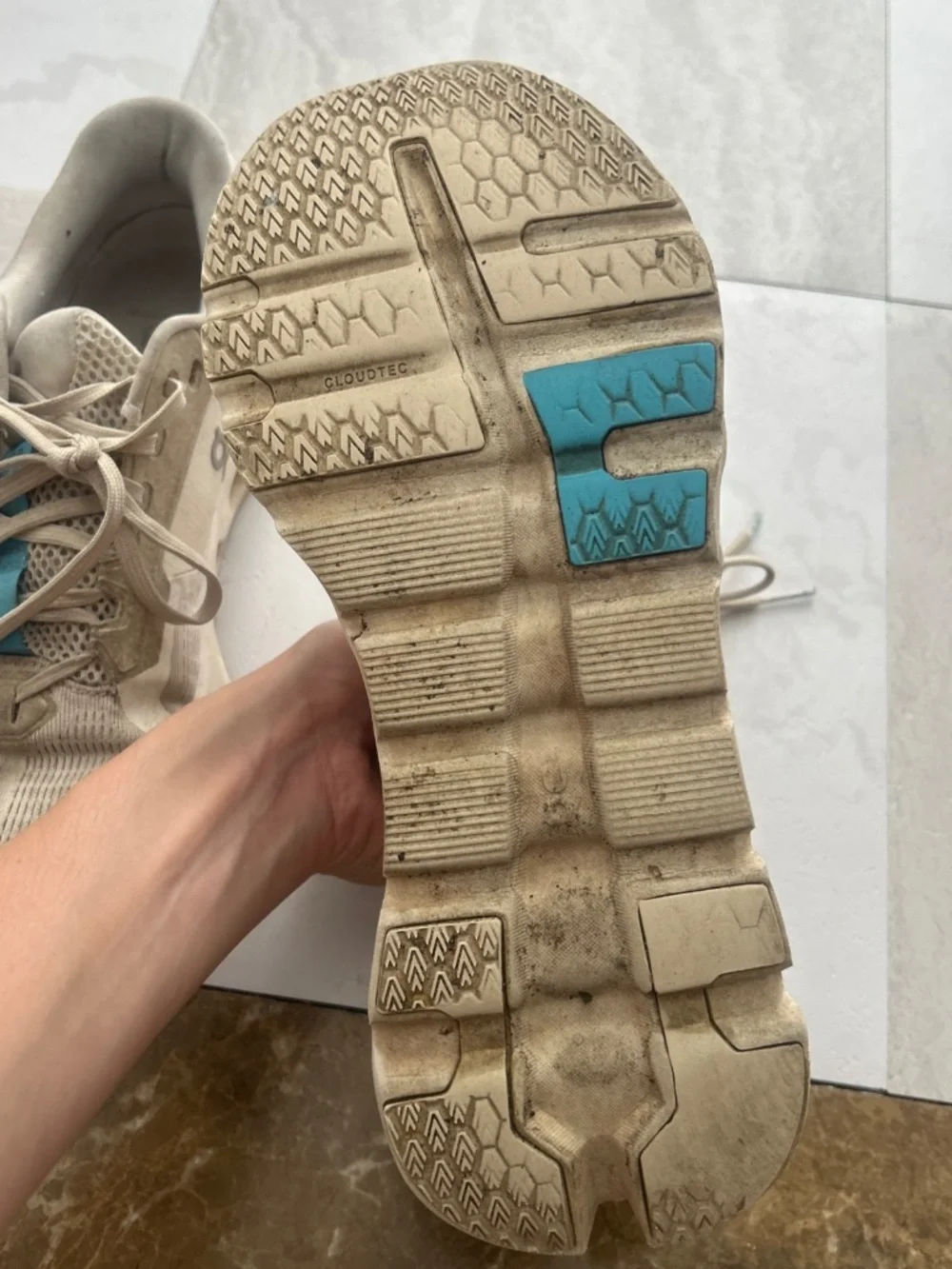 On Running wear see leave
