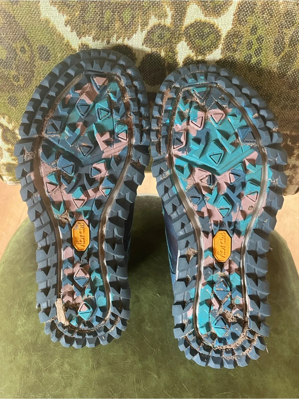 Merrell Antora 2 hiking sneaker size 7.5