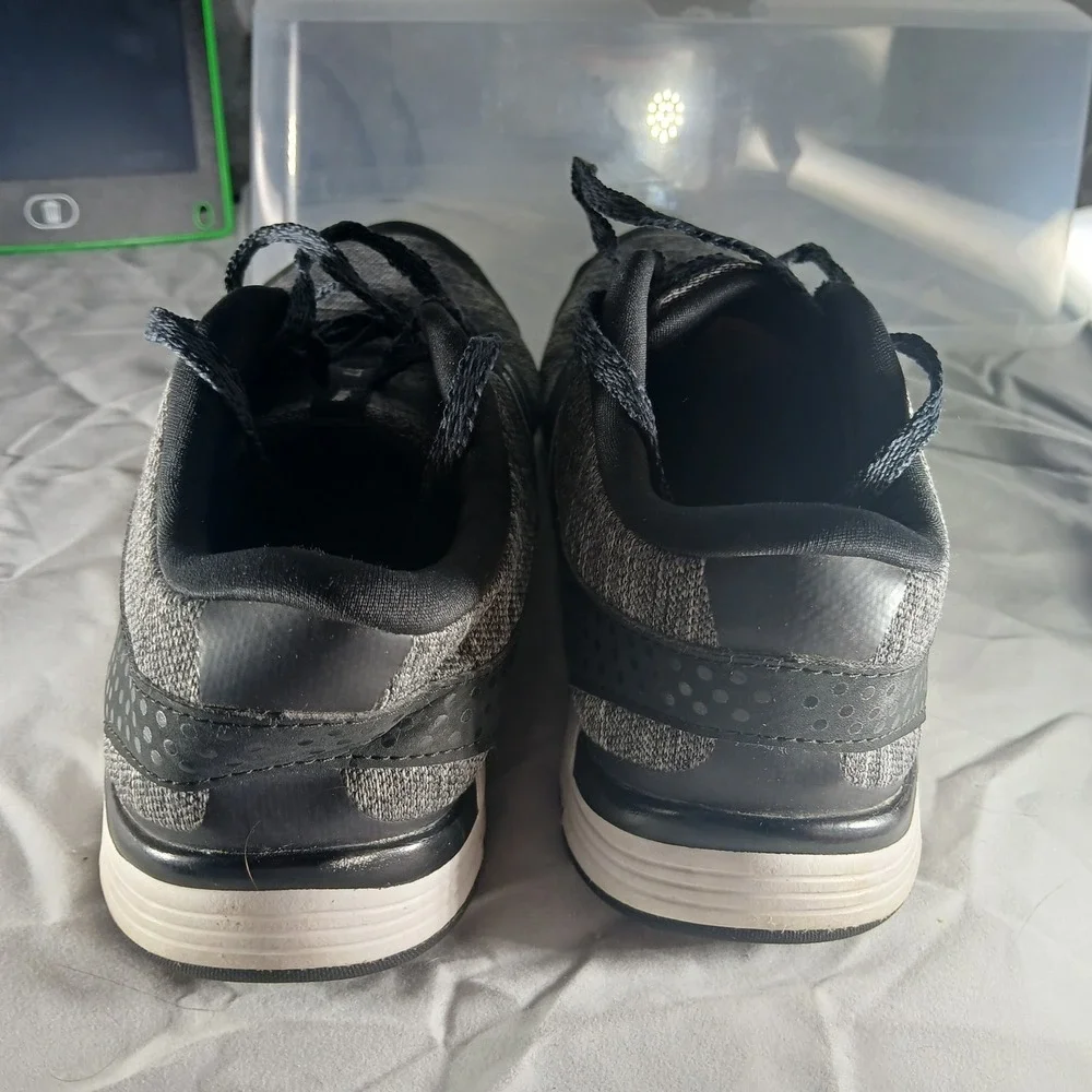 New Balance 577 v4 Cush+ Running Shoes Womens Size‎ 8 Gray Black Athletic