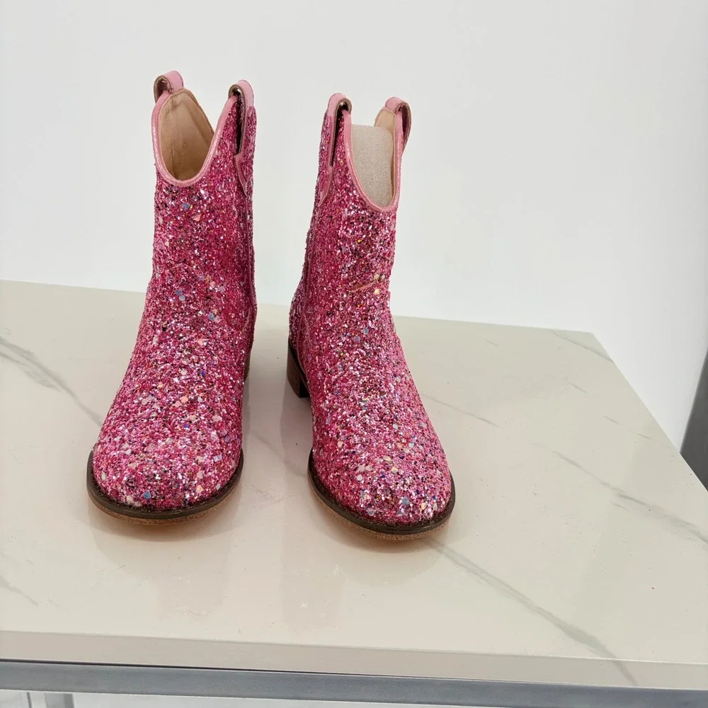 art class measurements heel
