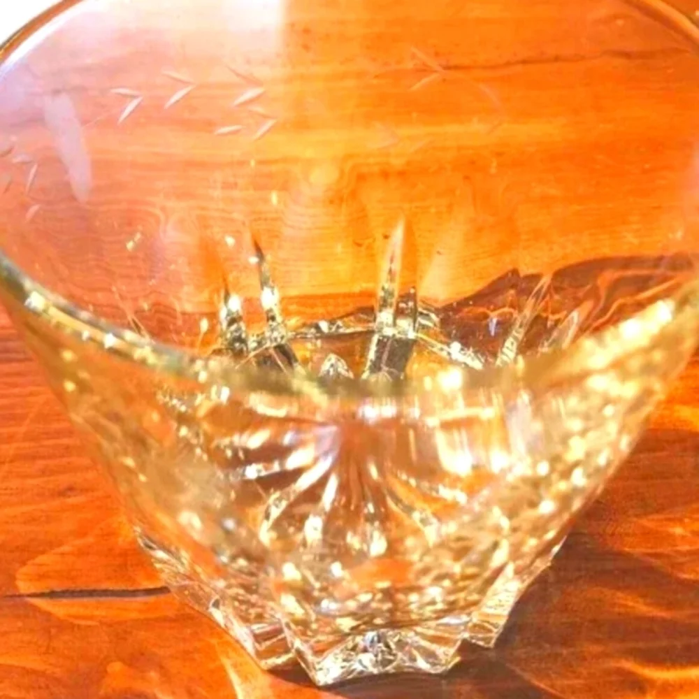 Hisley beautifully etched