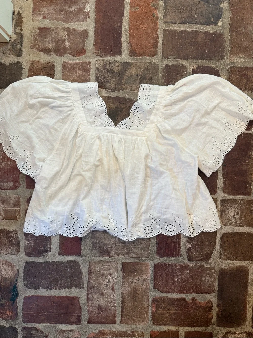 Free People White Eyelet V-Neck Peasant Blouse