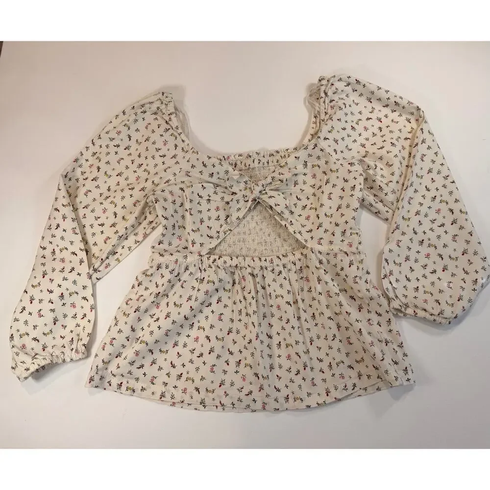 Old Navy Women’s Cottagecore Floral Smocked Peplum Top – Size XL (14-16)
