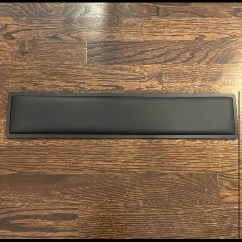 Razer BlackWidow V3 Pro Keyboard and Wrist Rest