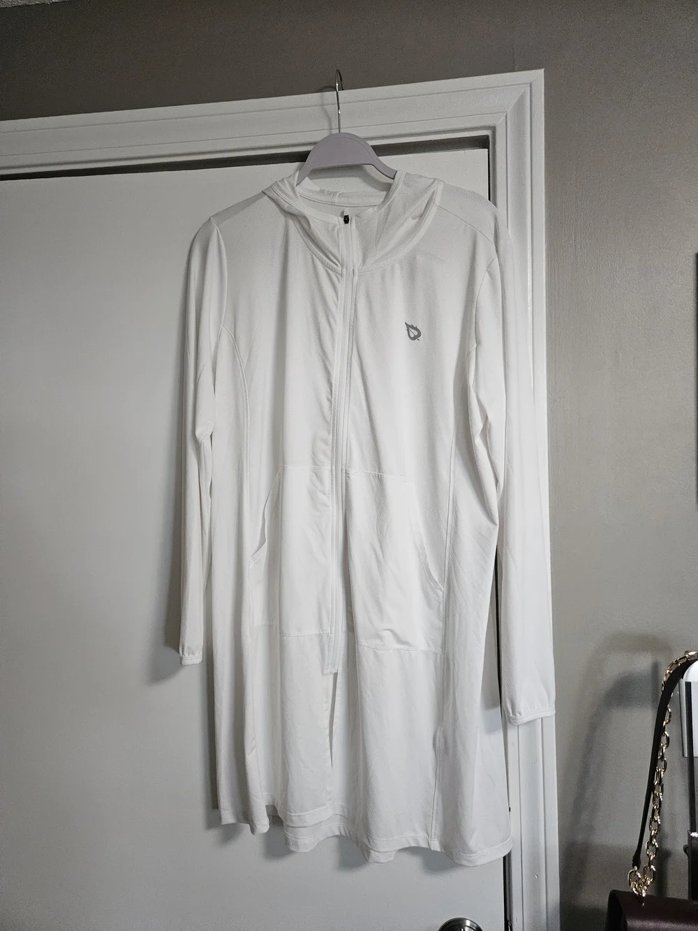 Baleaf lightweight white