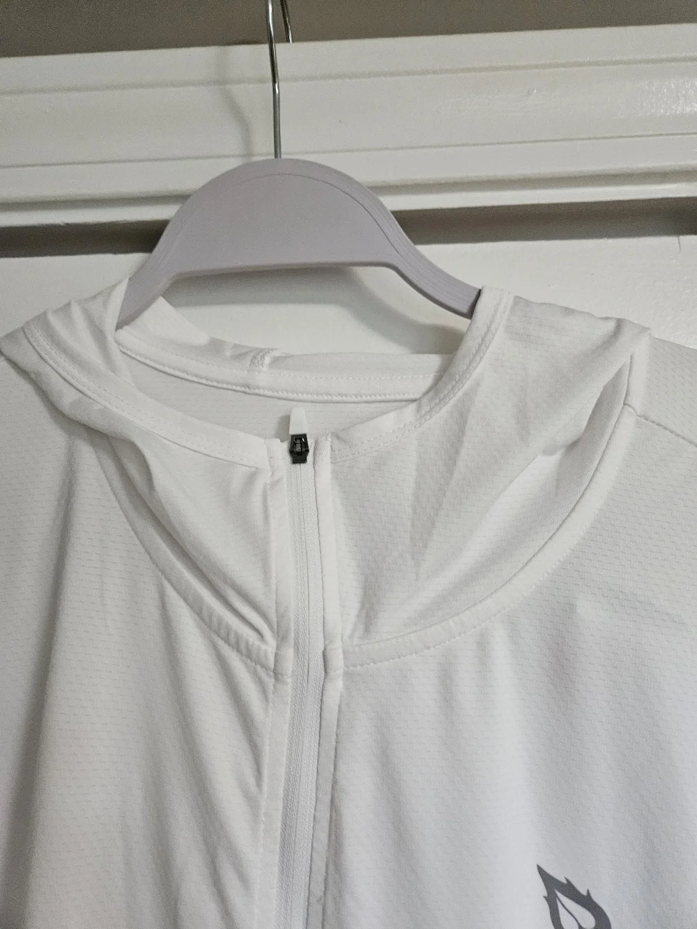 Baleaf lightweight white