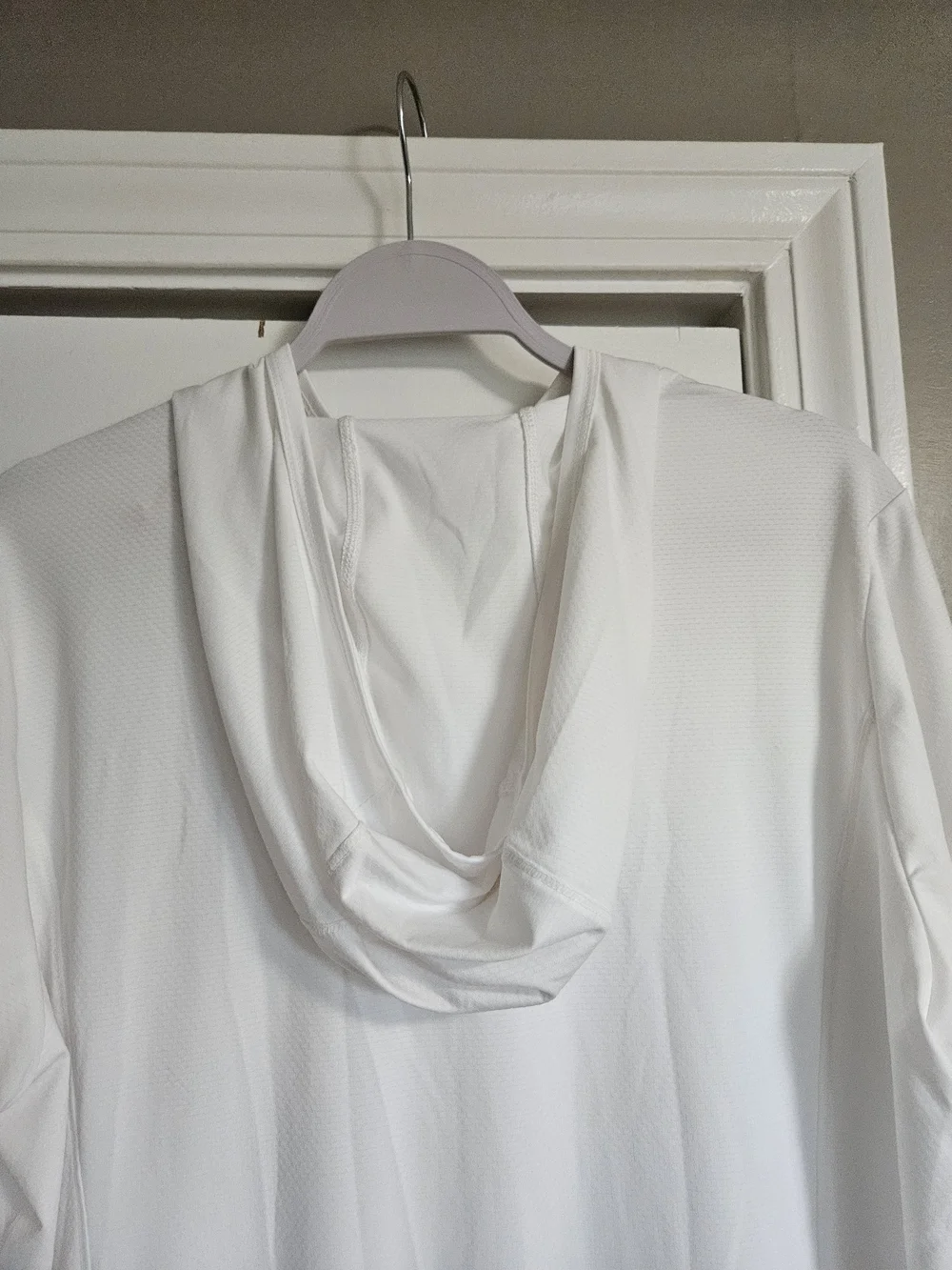 Baleaf lightweight white