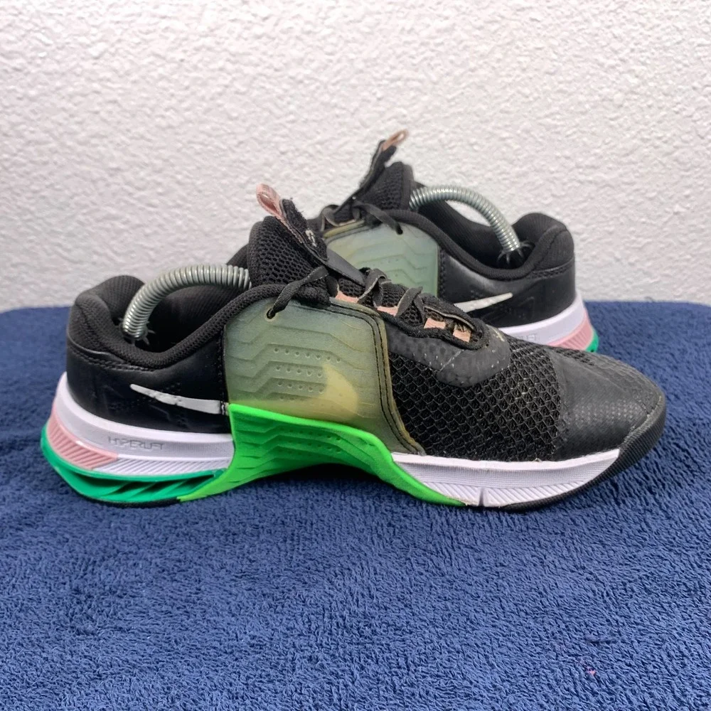 Nike Metcon 7 Womens 7.5 Black Green Strike Lace Lock Training Crossfit Shoes