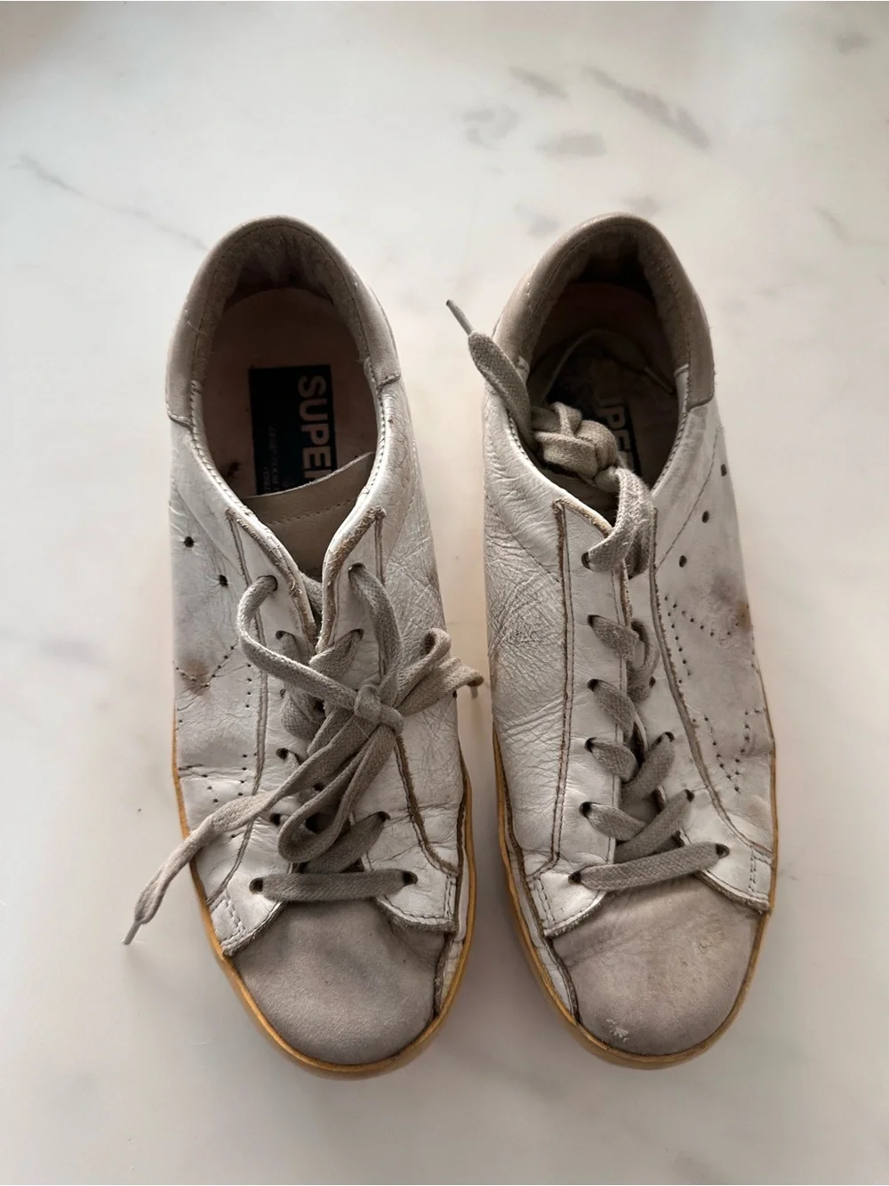 GOLDEN GOOSE SUPERSTAR White Leather w/light grey back size 37