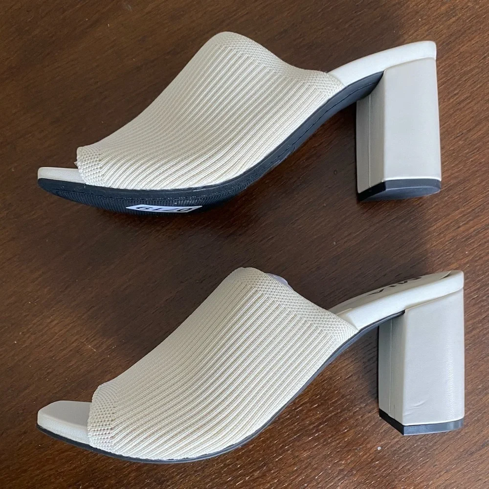 Mia Florina Stretch Knit Upper Sandal NWT Size 9