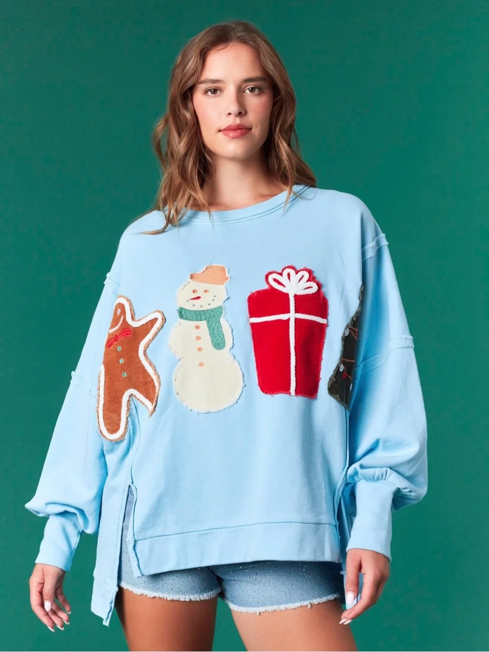 W1–🤍🩵🎄☃️ (SHIPPED 8/6) Fantastic Fawn Light Blue Holiday Appliqué Sweatshirt