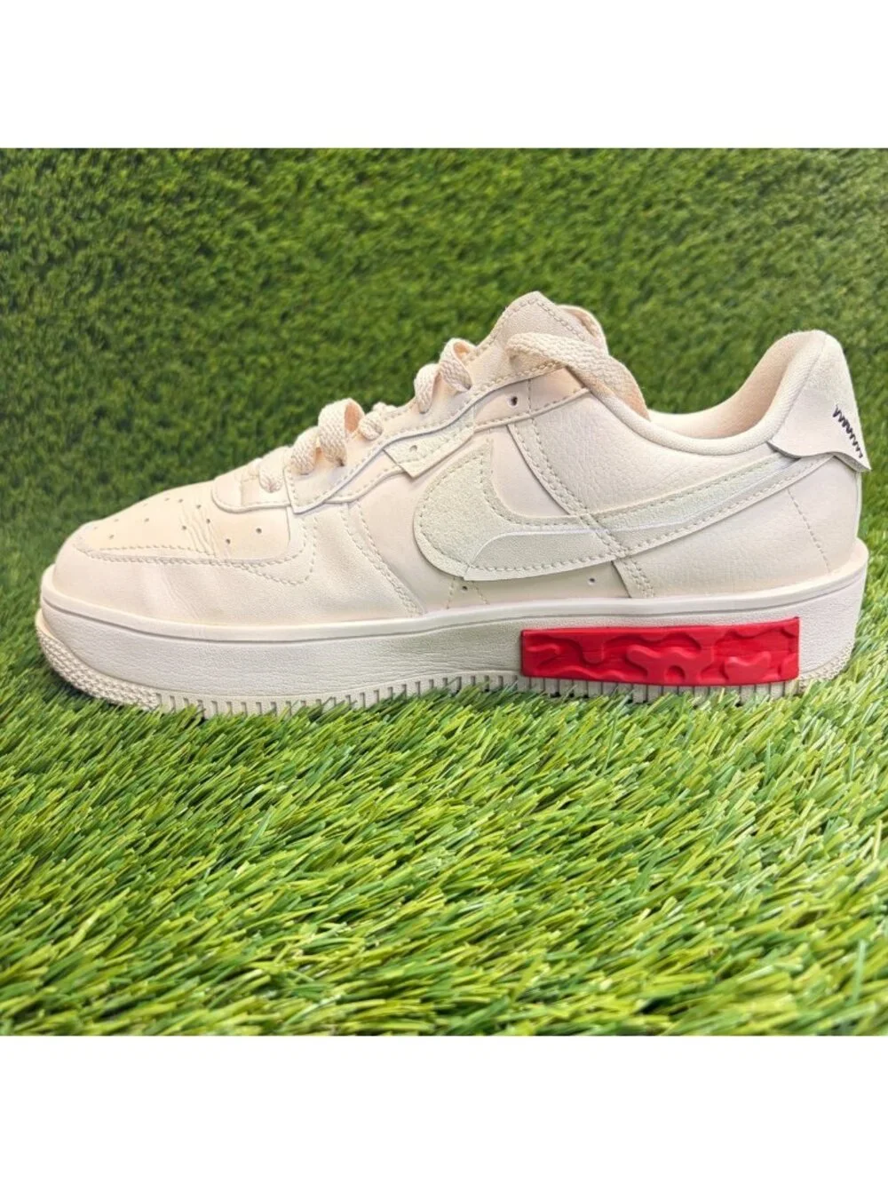 Nike please review