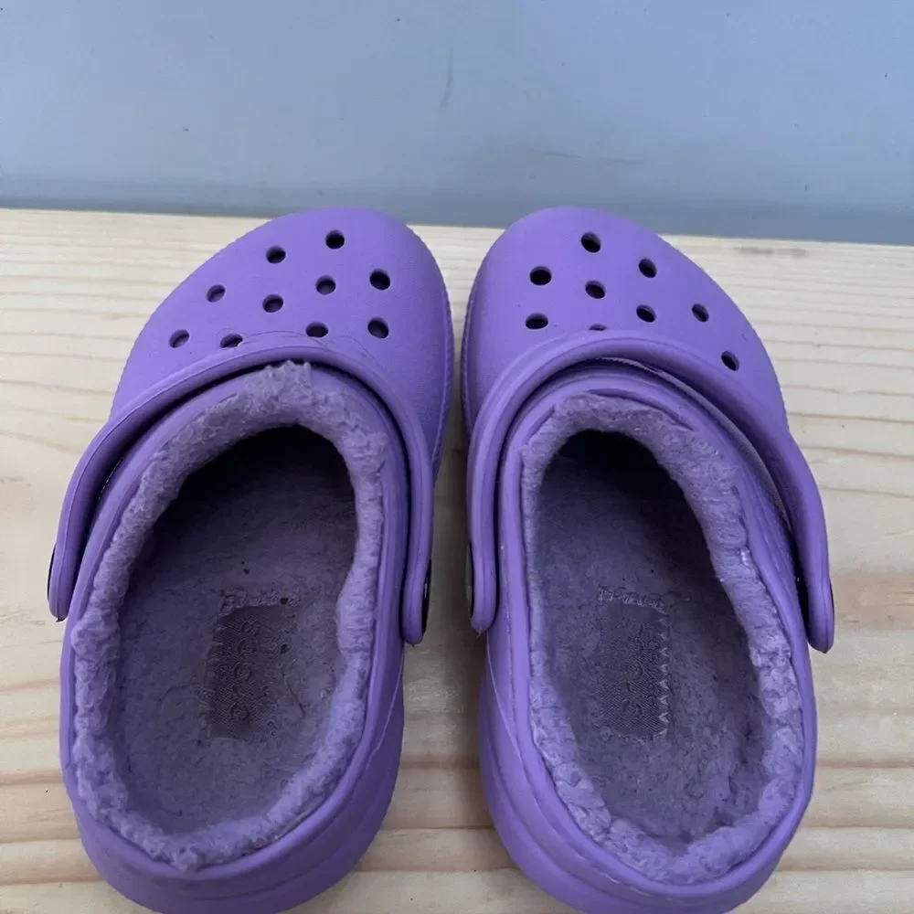 CROCS good used