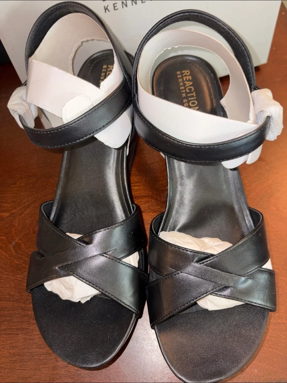 NIB Kenneth Cole Reaction Clarissa Black Platform Wedge Sandals sz 11 NWT