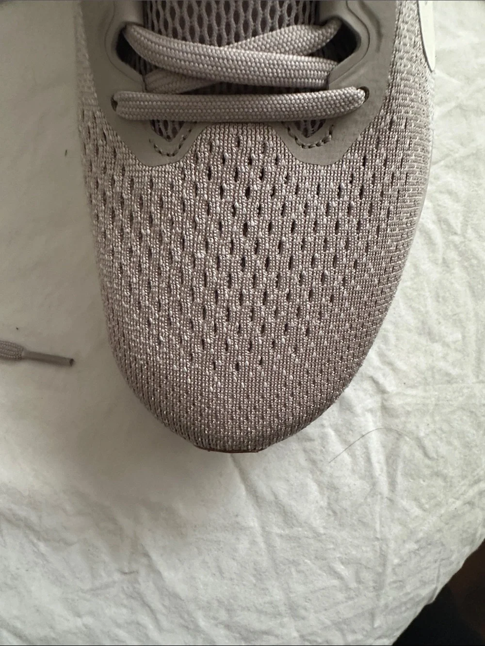 NWOT Nike Winflow 11 Women's Neutral Taupe Knit Running Sneakers 8 half woman