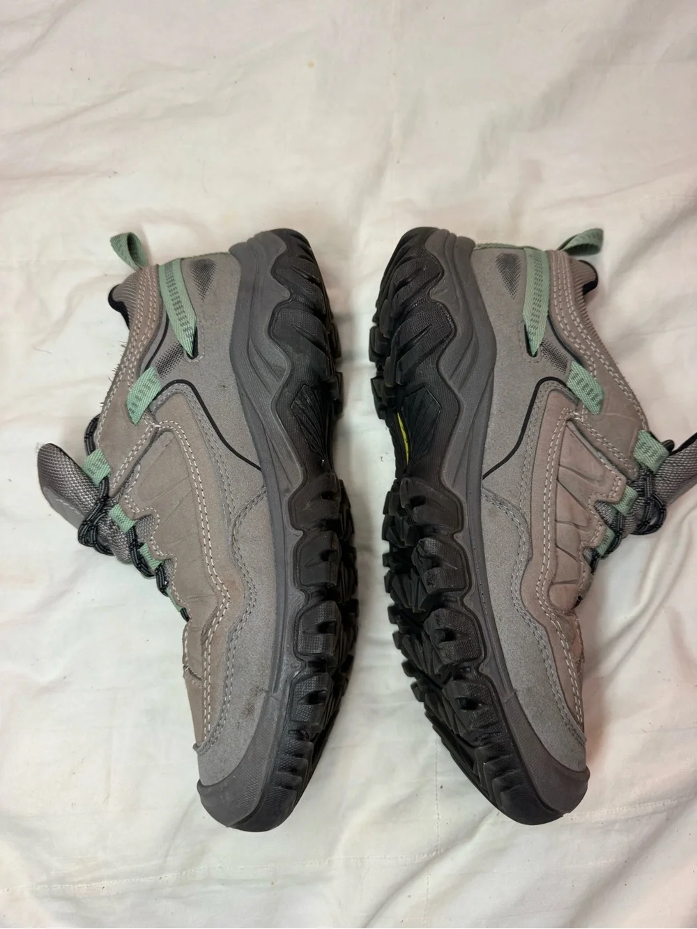 Keen hiking shoes