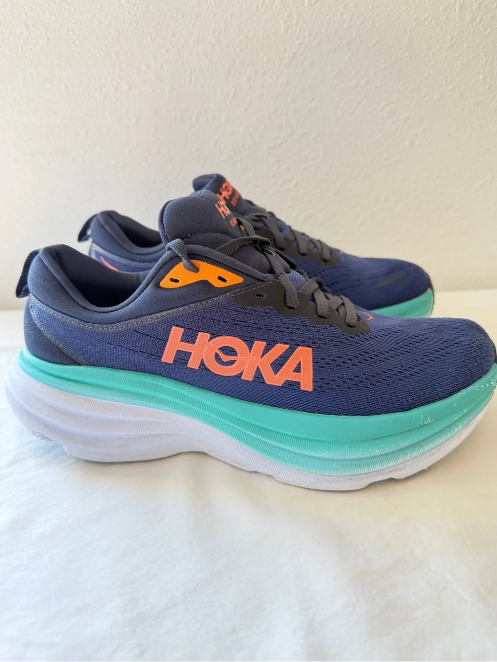 HOKA Bondi 8 in Outer space/Bellwether Blue Woman’s9