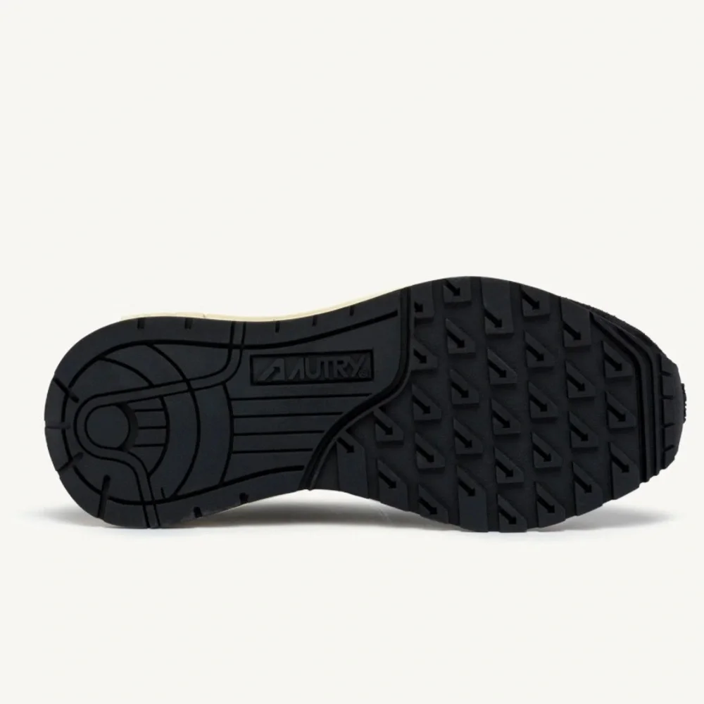 Autry comfortable women