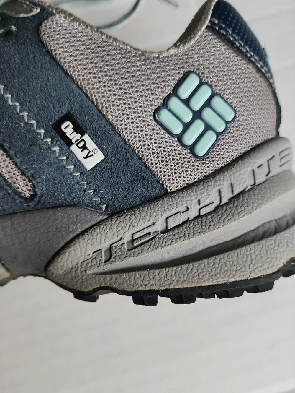Columbia Women's Blue and Light Gray Trail Techlite Outdry Sneakers