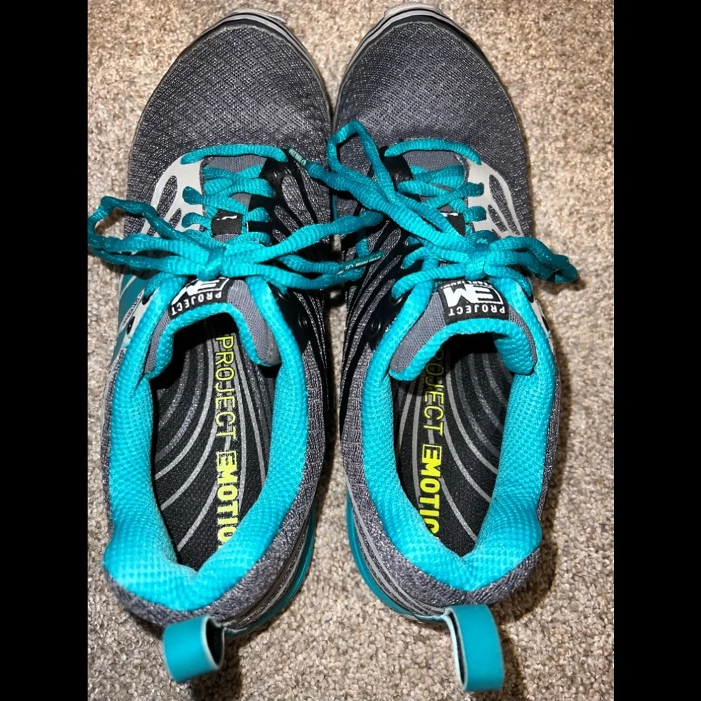 Pearl Izumi this pair