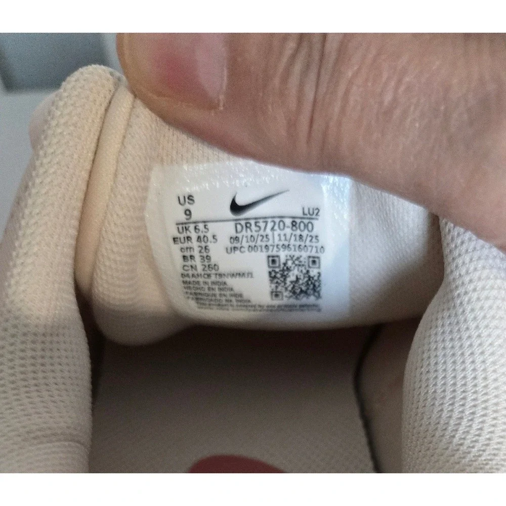 Nike Air Zoom Bella 6 Womens Training Shoes Guava Ice Bronze DR5720-800 Size 9