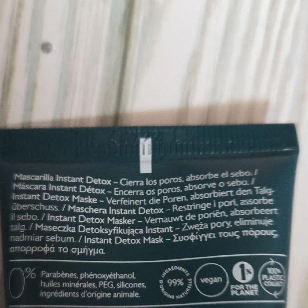 Caudalie detox mask