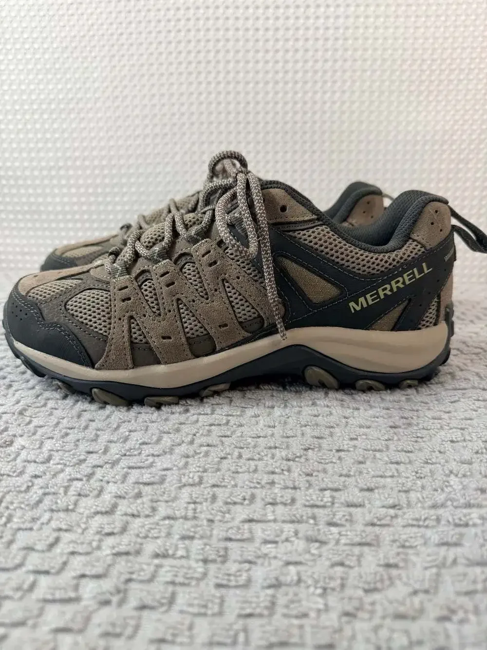 Merrell Accentor 3 Women's Hiking Shoes  Sz 7.5