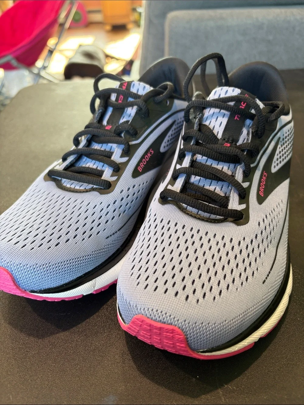 Brooks Trace 2 Women size 9— Light Gray/purple and Pink Brand New