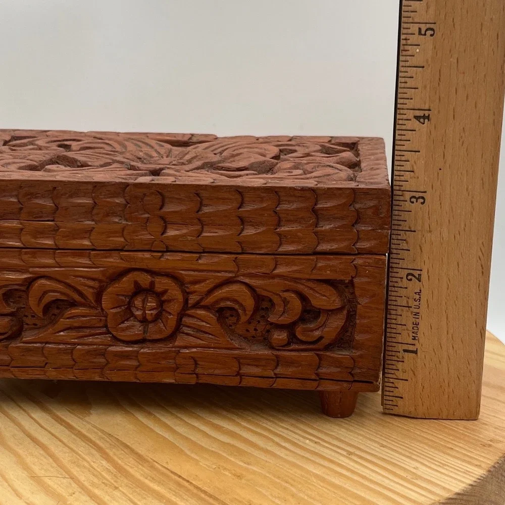 Vintage Hand Carved Floral Wood Jewelry Trinket Box Red Felt Lined Footed 6.5