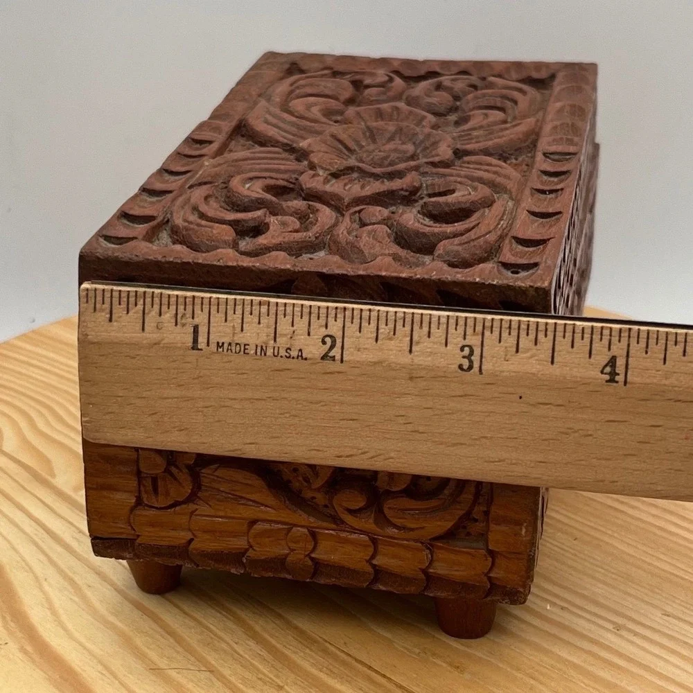 Vintage Hand Carved Floral Wood Jewelry Trinket Box Red Felt Lined Footed 6.5