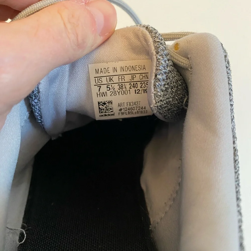 Adidas Womens Size 7 Cloudfoam Athletic Shoes Gray QT Racer Running Sneakers