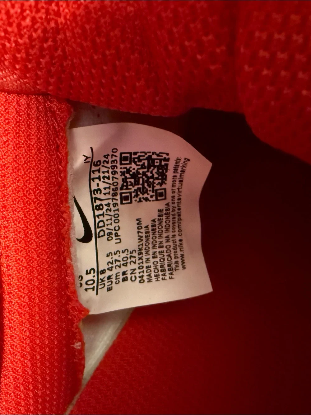 Nike Red and White Low-Top Sneakers