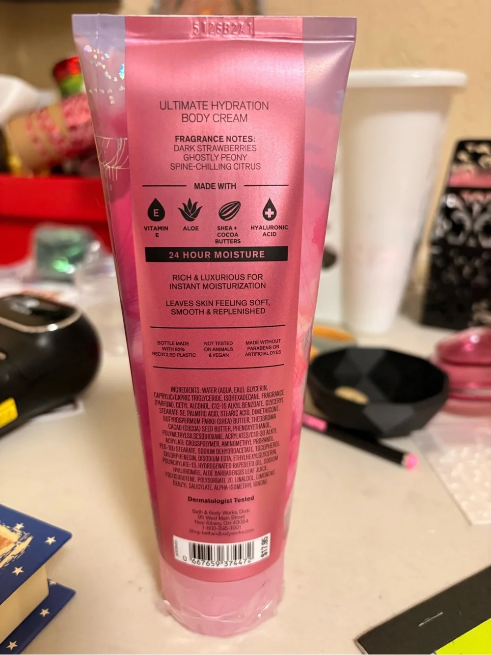 Bath & Body Works hydrating body