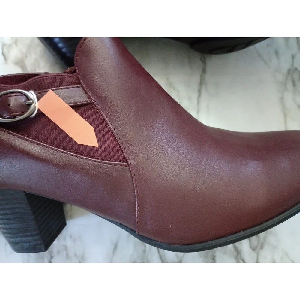 NWT Croft & Barrow Ortholite Ankle Boots Block Heel Size 9.5M
